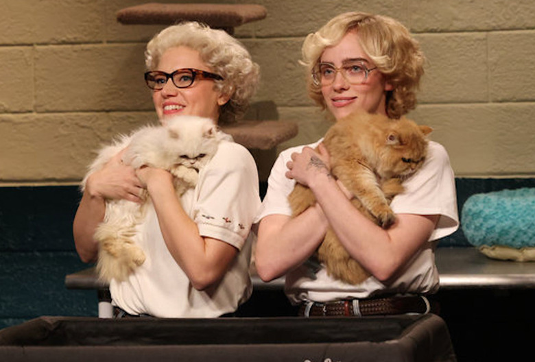 snl-kate-mckinnon-billie-eilish-cats-whiskers-r-we-video