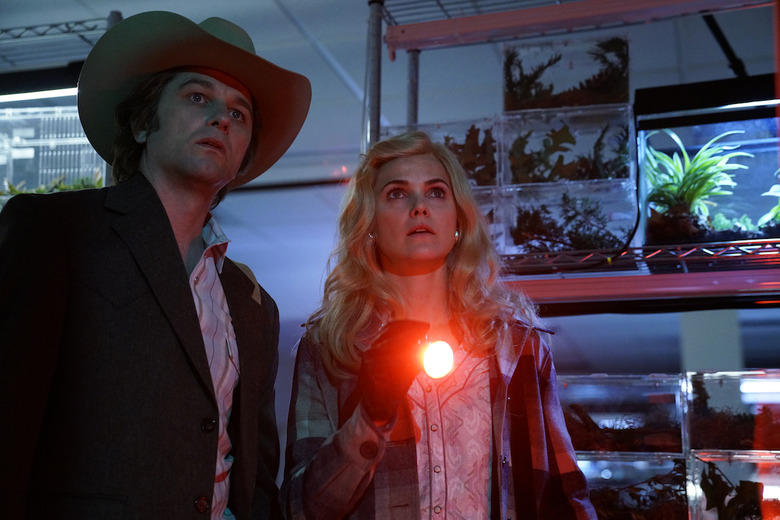 The Americans Recap Season 5 Episode 3 Midges Philip Elizabeth