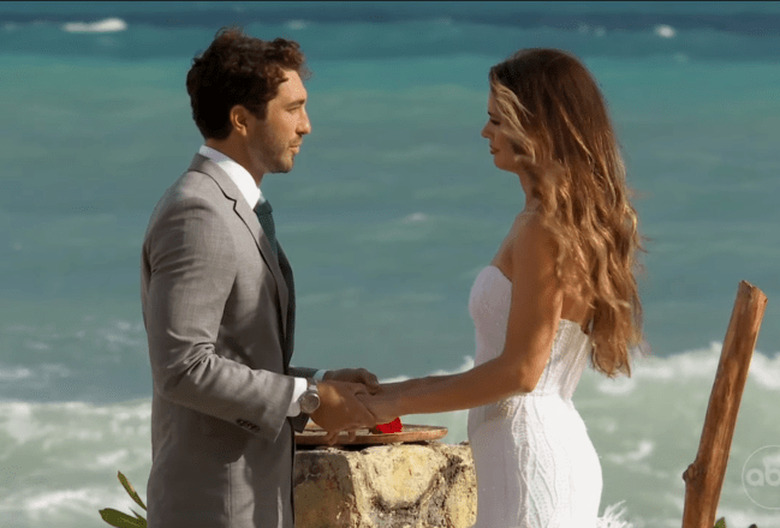 the-bachelor-joey-kelsey-engaged