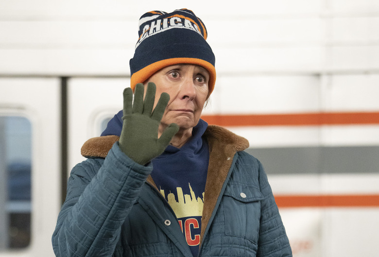 LAURIE METCALF