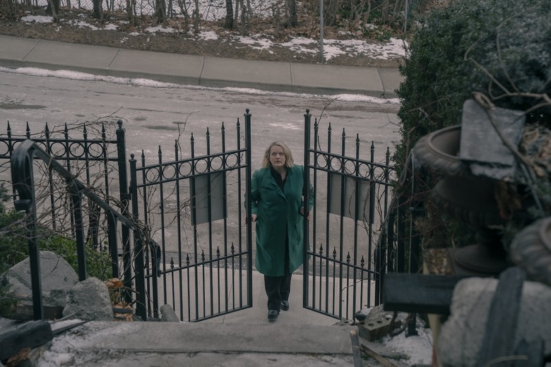 ELISABETH MOSS
