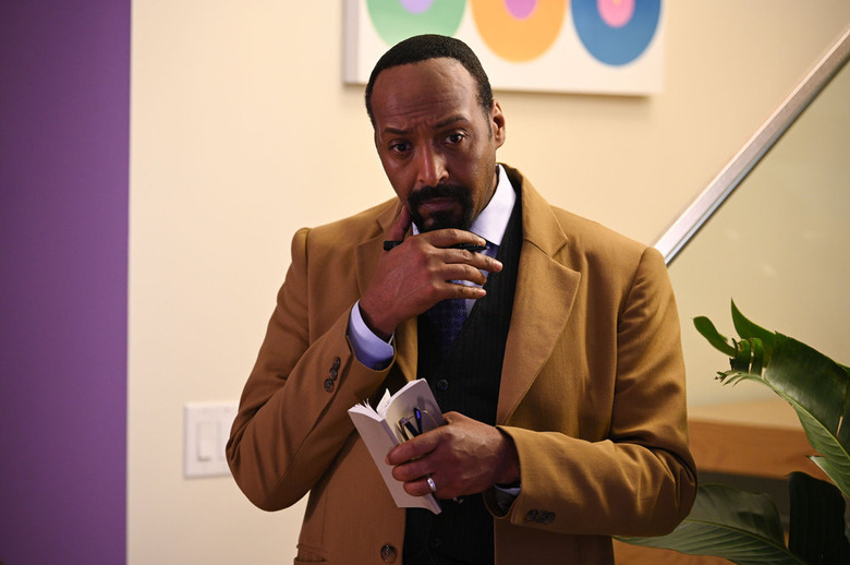 the-irrational-premiere-recap-season-1-episode-1-jesse-l-martin