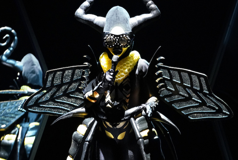 the-masked-singer-recap-season-1-episode-2-pineapple-unmasked