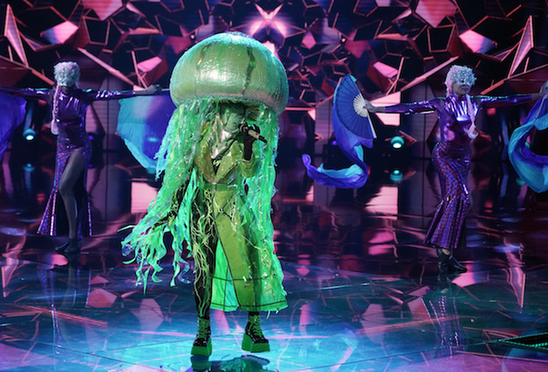 The Masked Singer Recap Season 4 Episode 5 Lips Unmasked