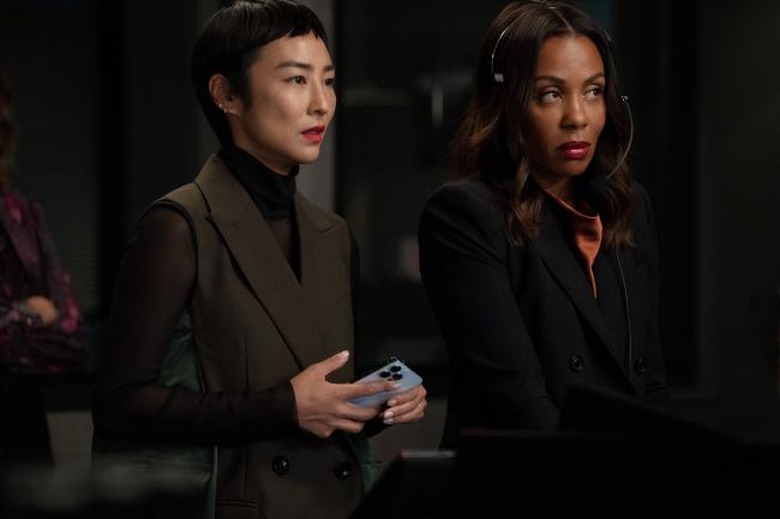 the-morning-show-recap-season-3-episode-3-white-noise-stella-mia