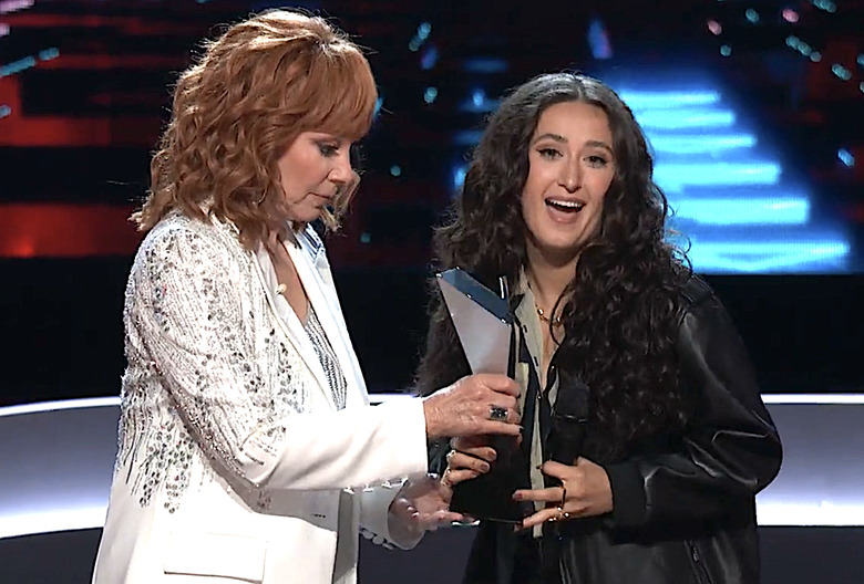 the voice blinds reba mcentire frankie torres