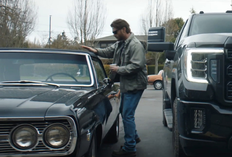 tracker-jensen-ackles-supernatural-easter-egg