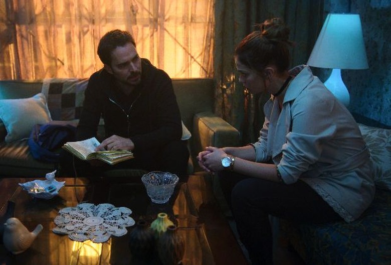 Who Killed Sara? Alex and Elisa