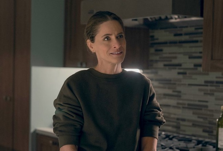 Your Friends and Neighbors Finale Amanda Peet