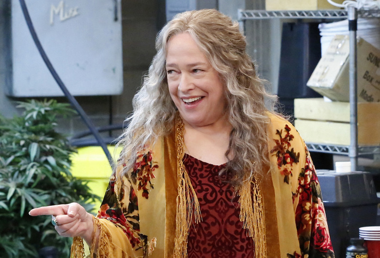Disjointed Kathy Bates Netflix