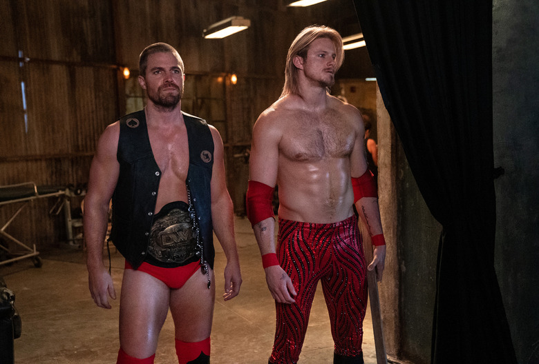 Stephen Amell and Alexander Ludwig in Heels Season 1