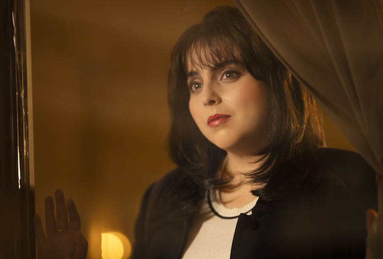 Impeachment American Crime Story Beanie Feldstein Monica Lewinsky