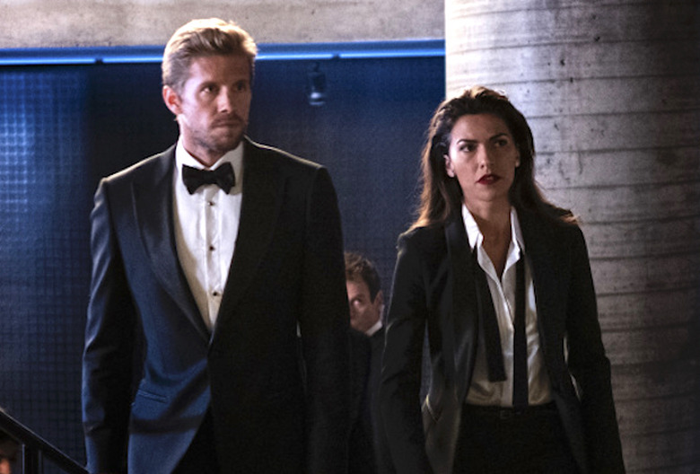 Blood & Treasure Finale 1x13
