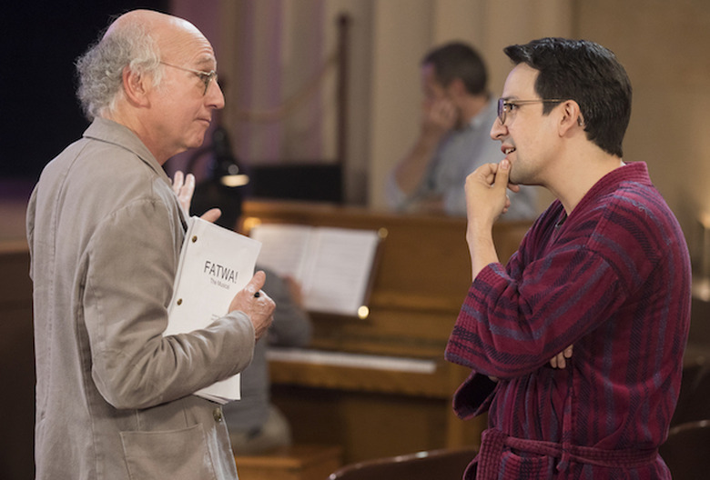 curb-season-9-finale-lin-manuel-miranda