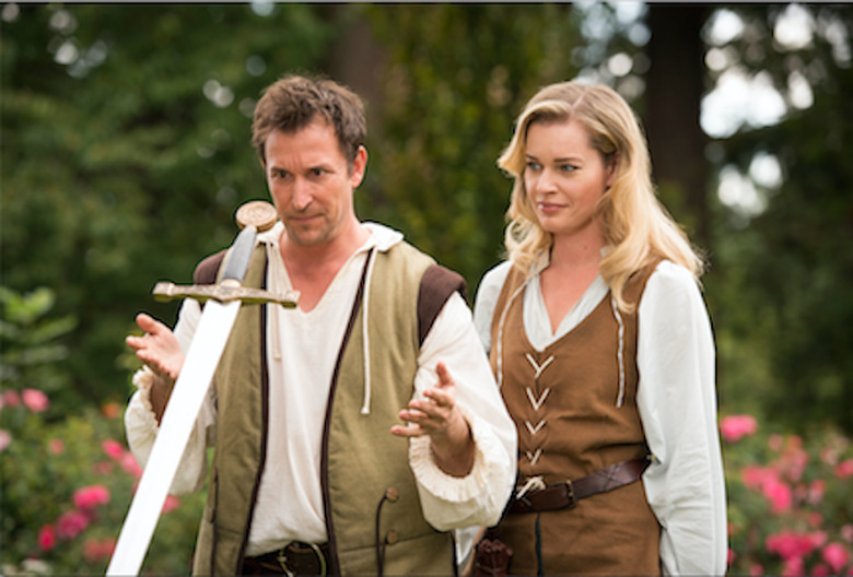 noah-wyle-the-librarians-season-2-finale