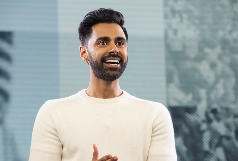 hasan-minhaj-off-with-his-head-special-netflix