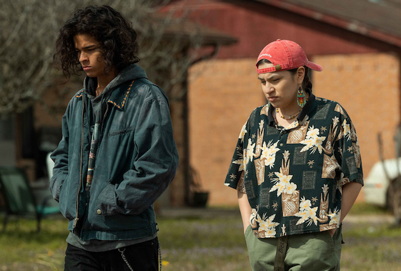 reservation dogs season 2 episode 1 watch hulu streaming