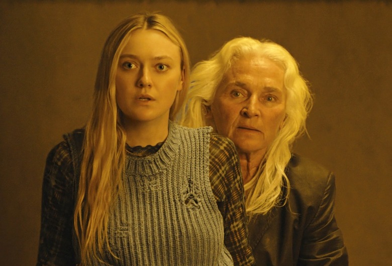 The Watchers, Dakota Fanning