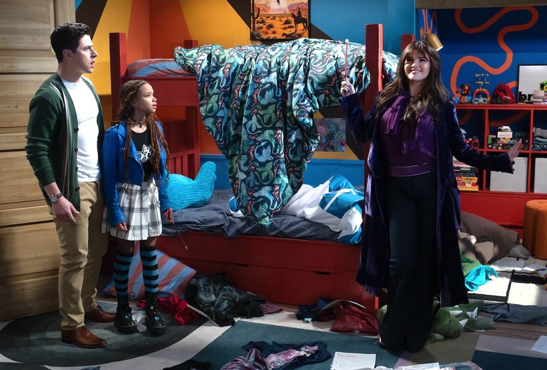 wizards-beyond-waverly-place-series-premiere-disney-channel